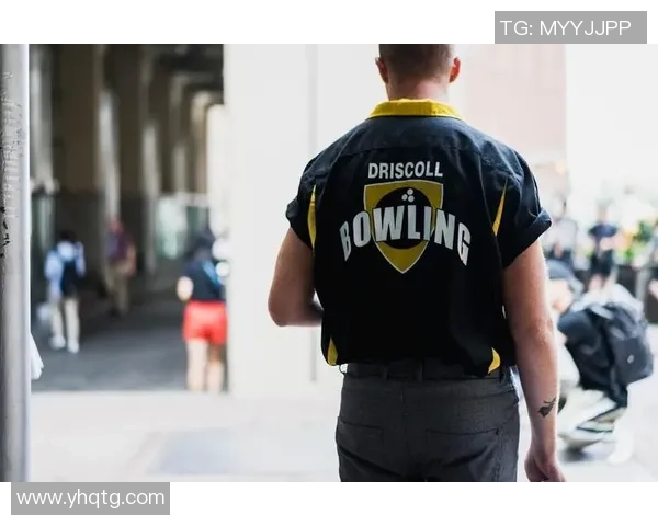 足球球星半袖风潮引领潮流 运动与时尚完美结合的时代新趋势 足球球星半袖风潮引领潮流 运动与时尚完美结合的时代新趋势